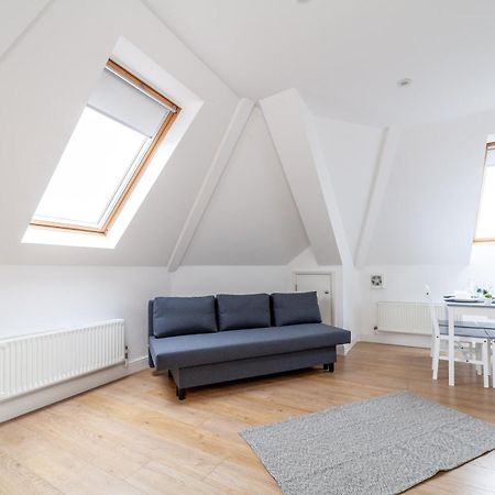 Great 1 Bedroom In Hounslow With Free Parking Abbey Wood Kültér fotó